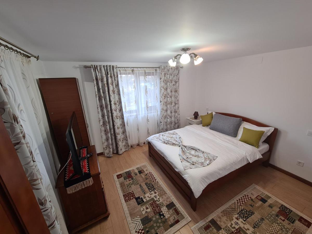 Casa Hera Calimanesti Luaran gambar