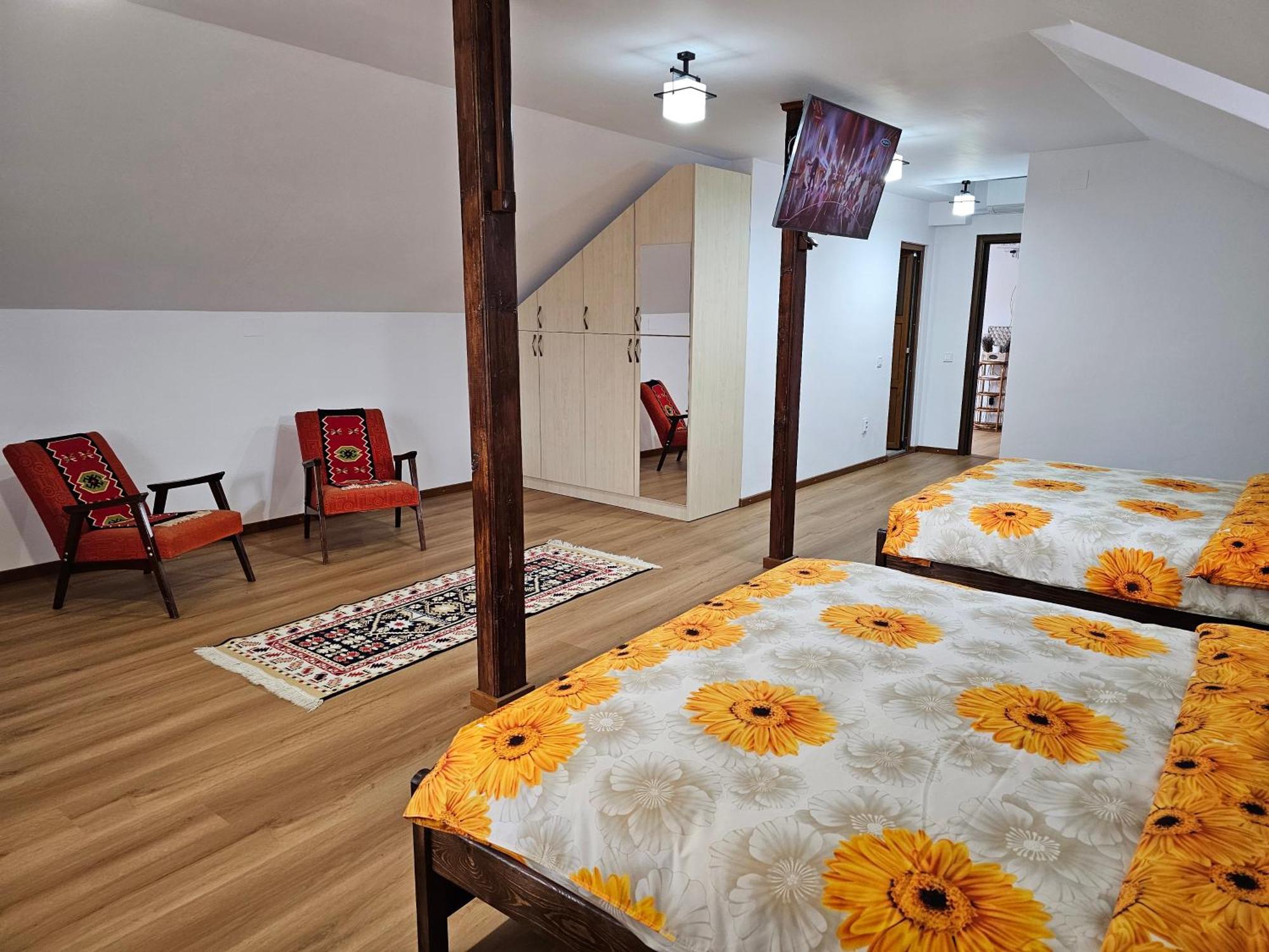 Casa Hera Calimanesti Luaran gambar