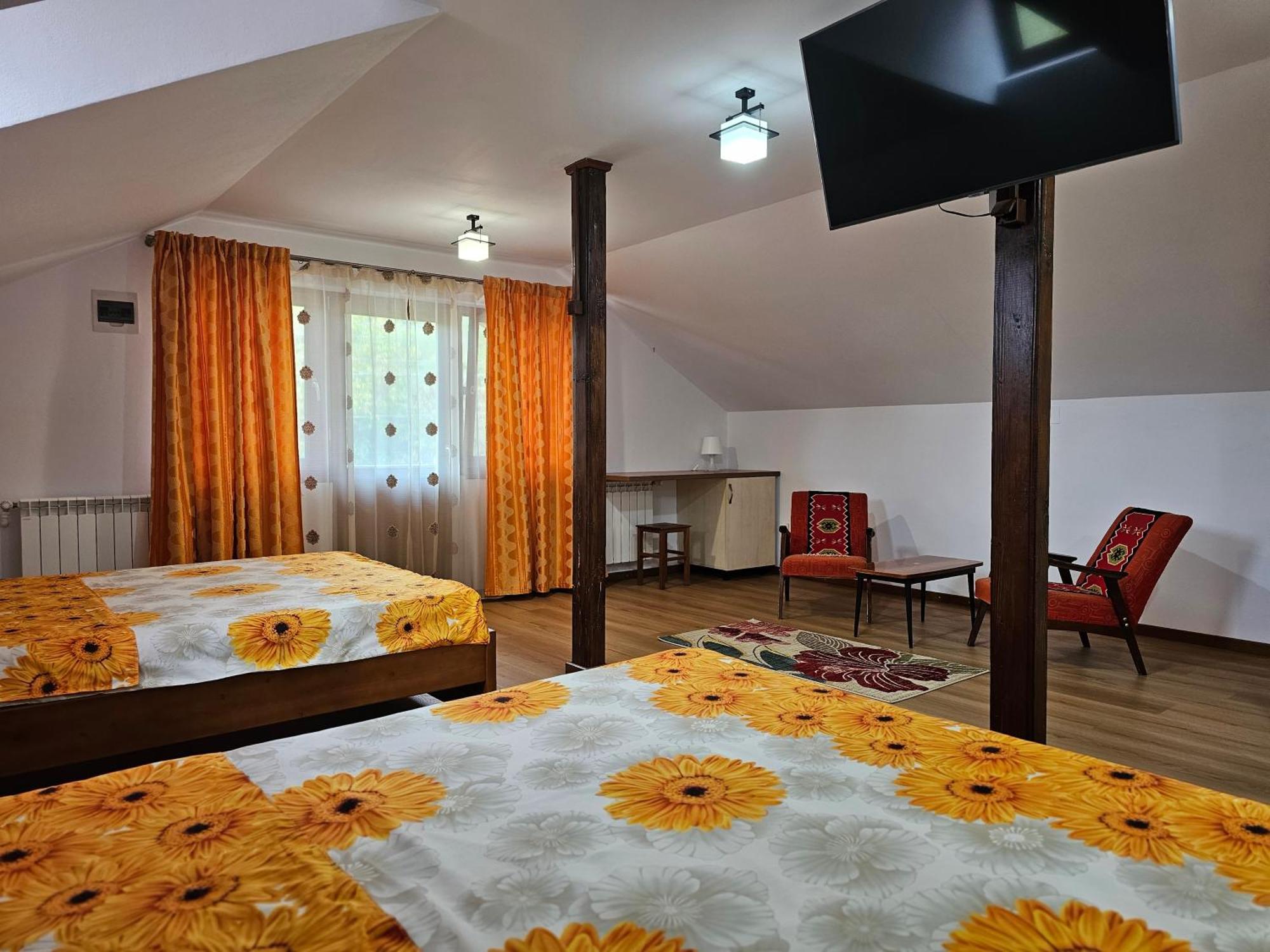 Casa Hera Calimanesti Luaran gambar